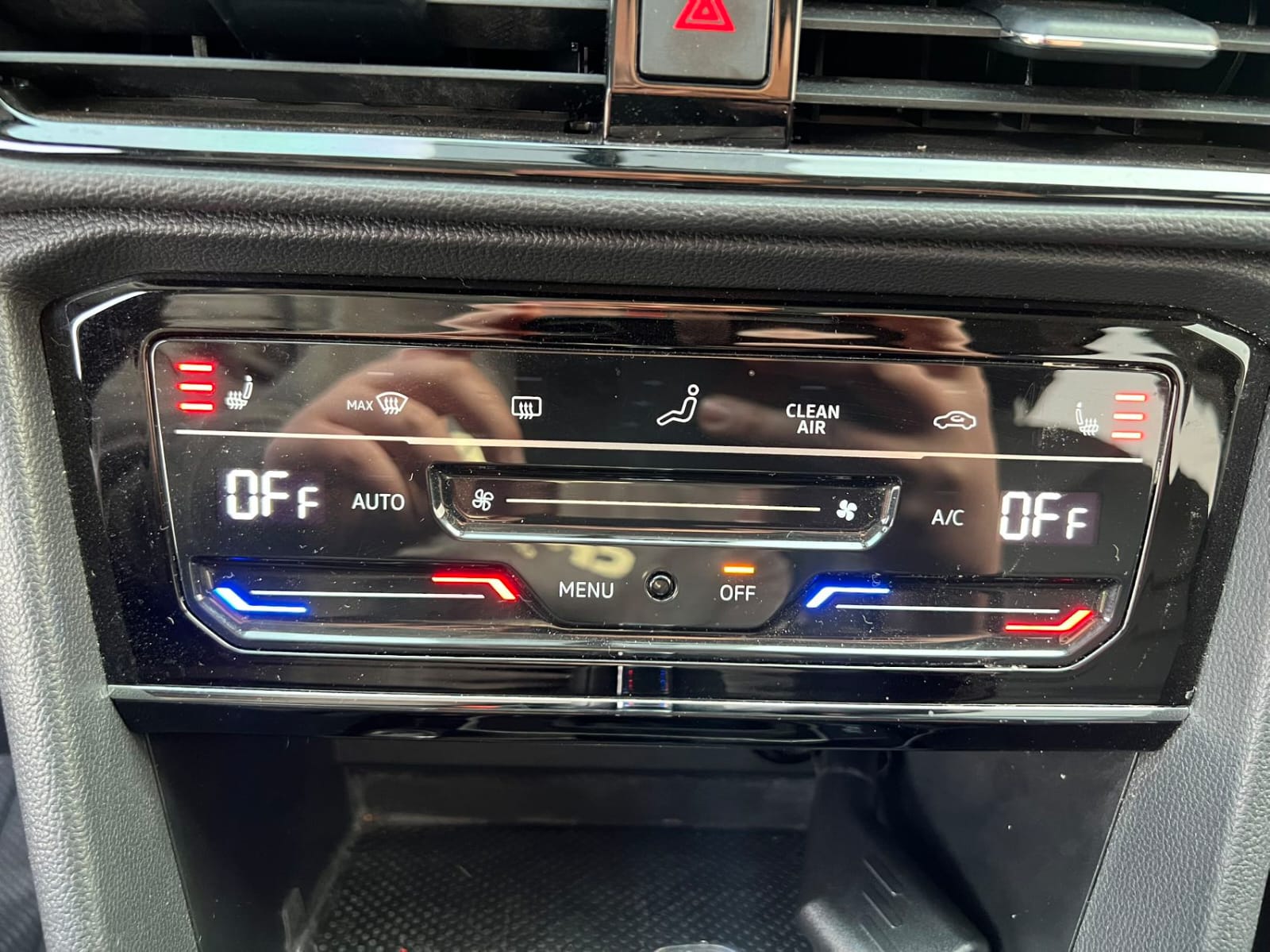 Volkswagen Tharu 280TSI Deluxe Edition