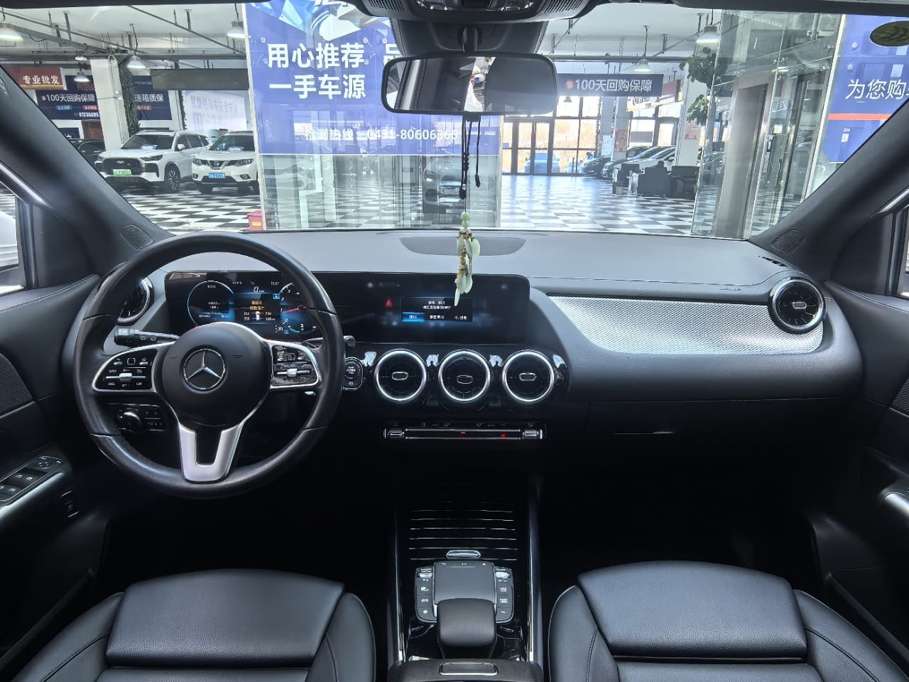 Mercedes-Benz GLA 180