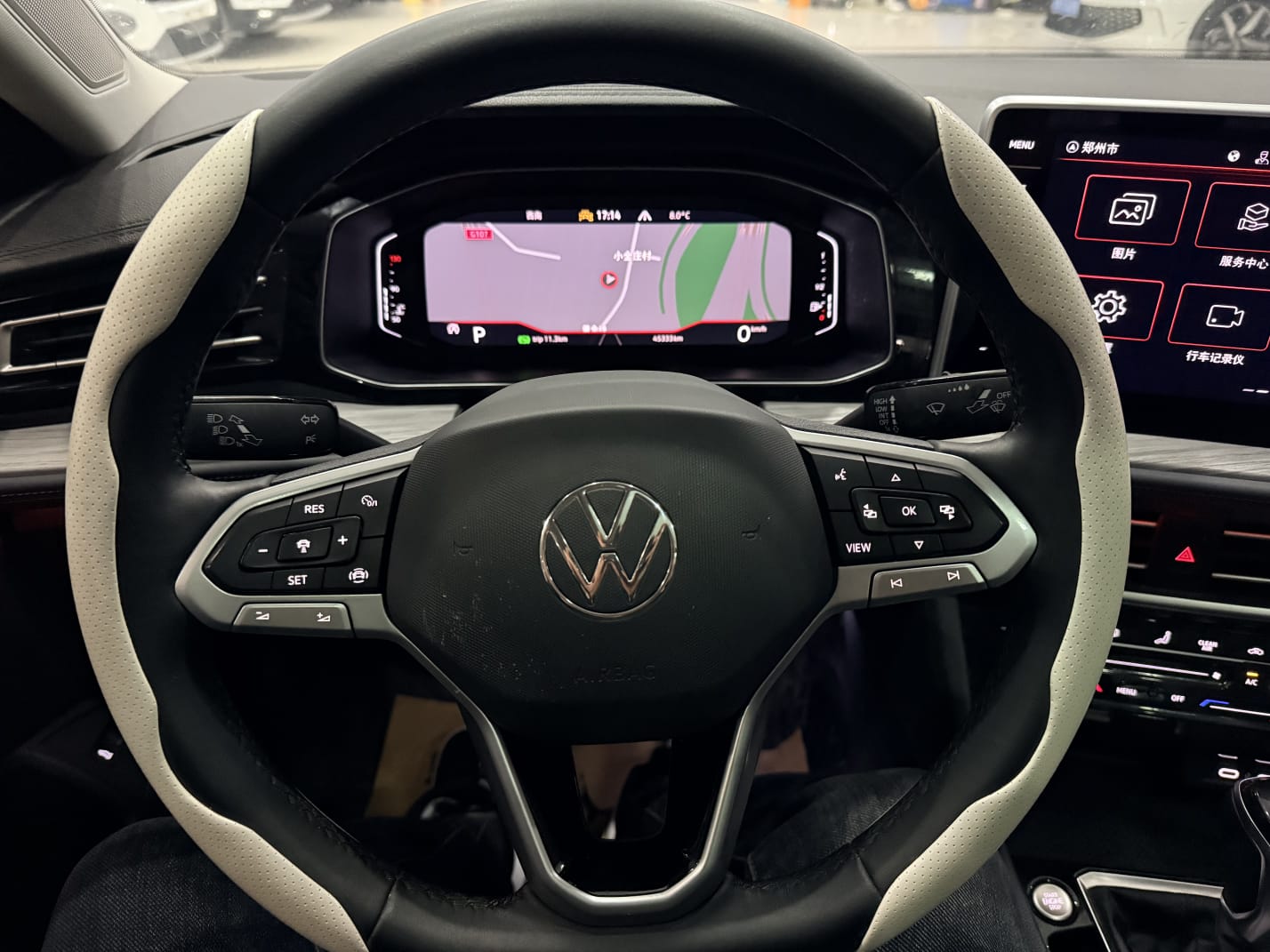 Volkswagen Sagitar 280TSI DSG Oversight PLUS Edition