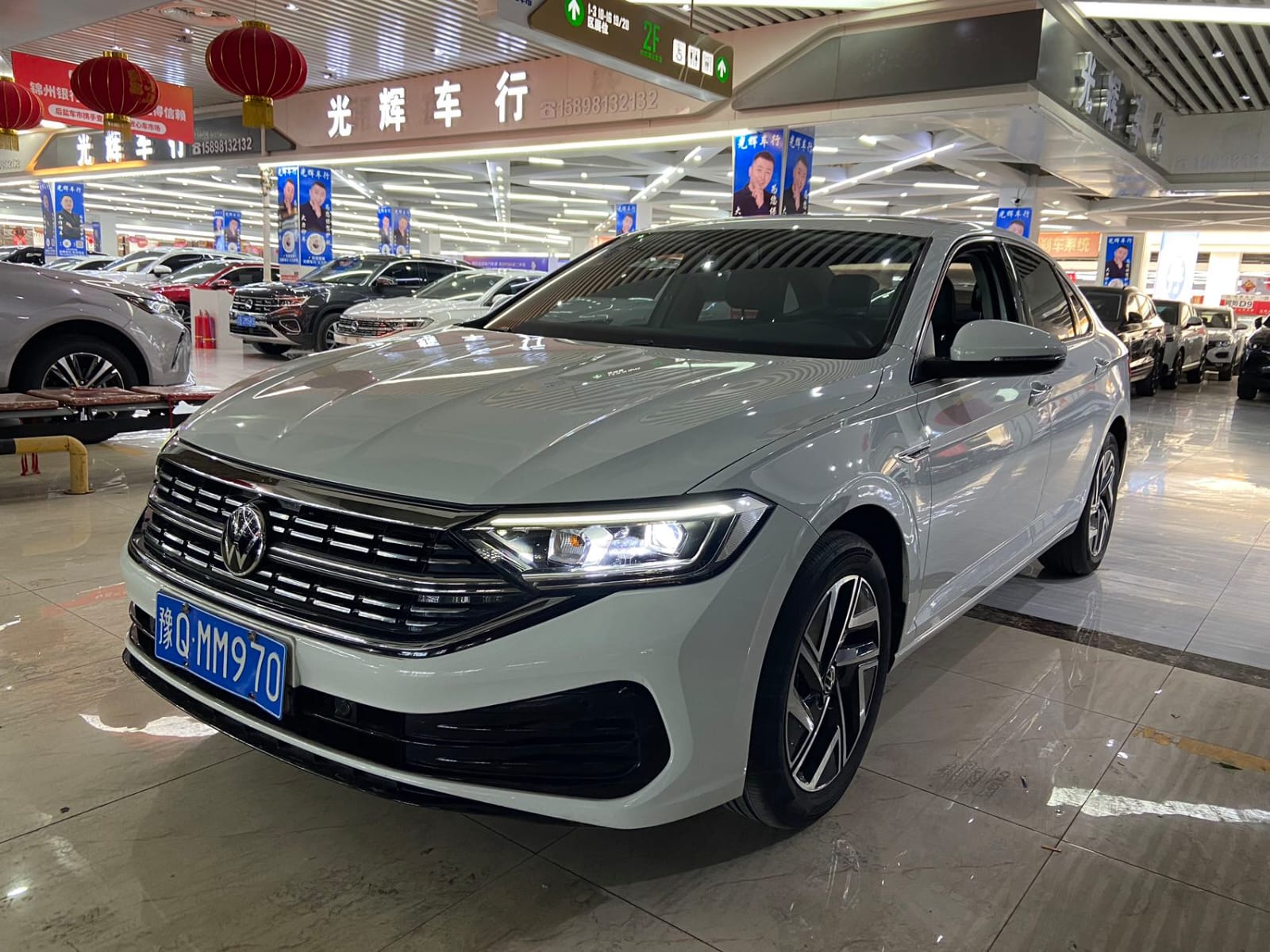 Volkswagen Sagitar 280TSI DSG Oversight Lite Edition