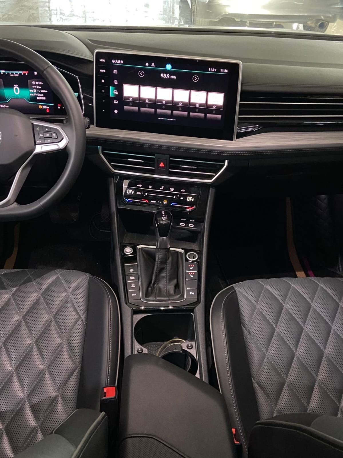 Volkswagen Sagitar 280TSI DSG Oversight Lite Edition