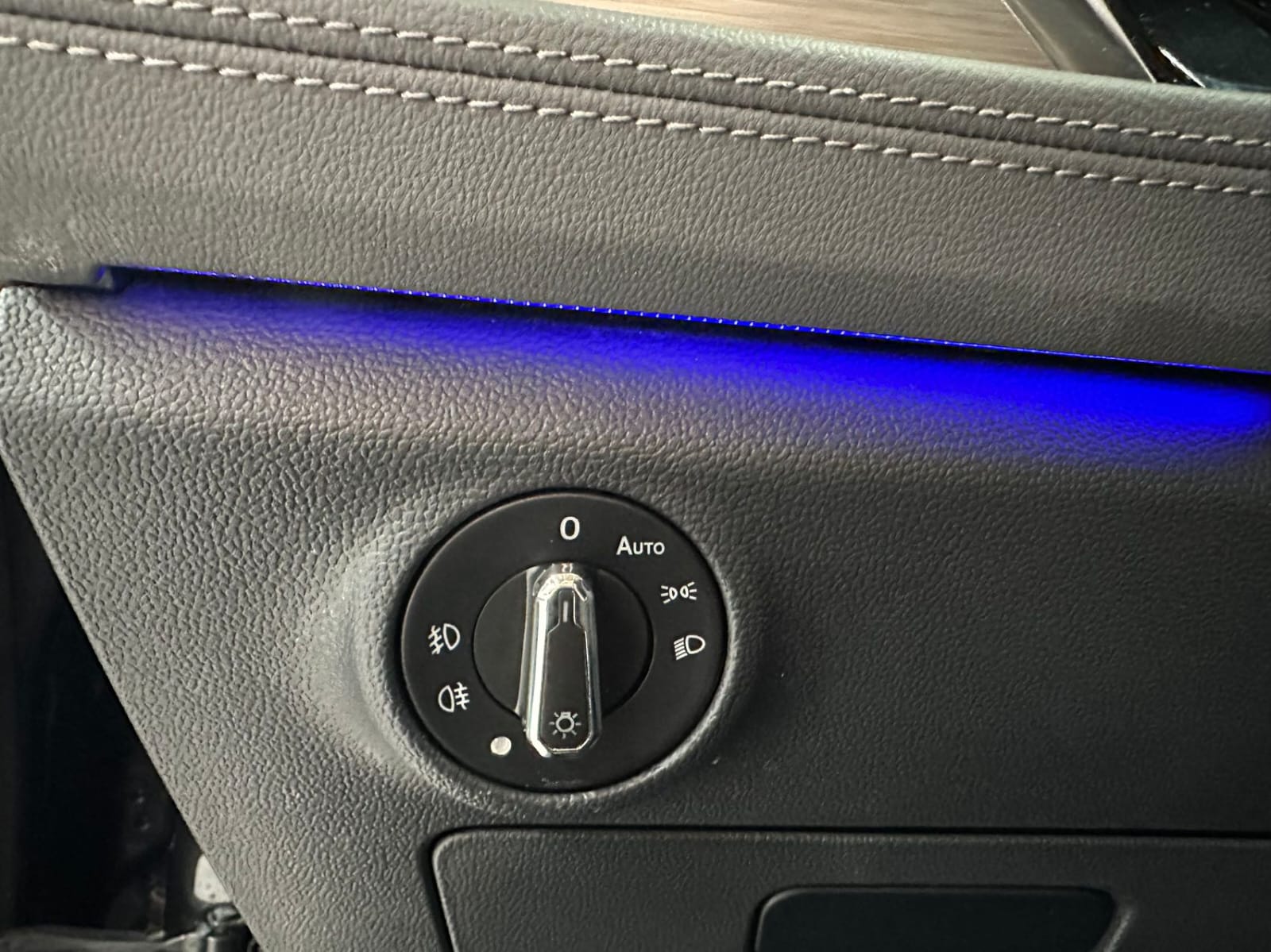 Volkswagen Sagitar 280TSI DSG