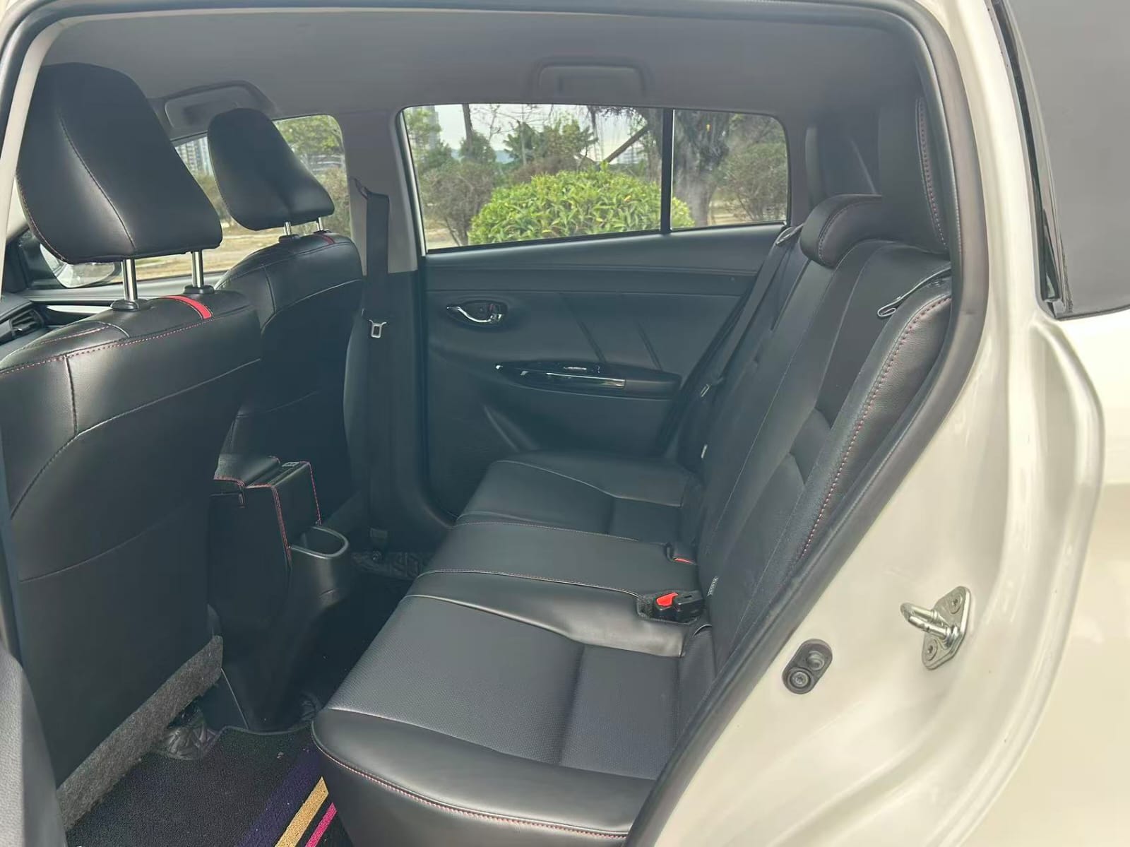 Toyota Yaris L 1.5L Deluxe Plus Edition