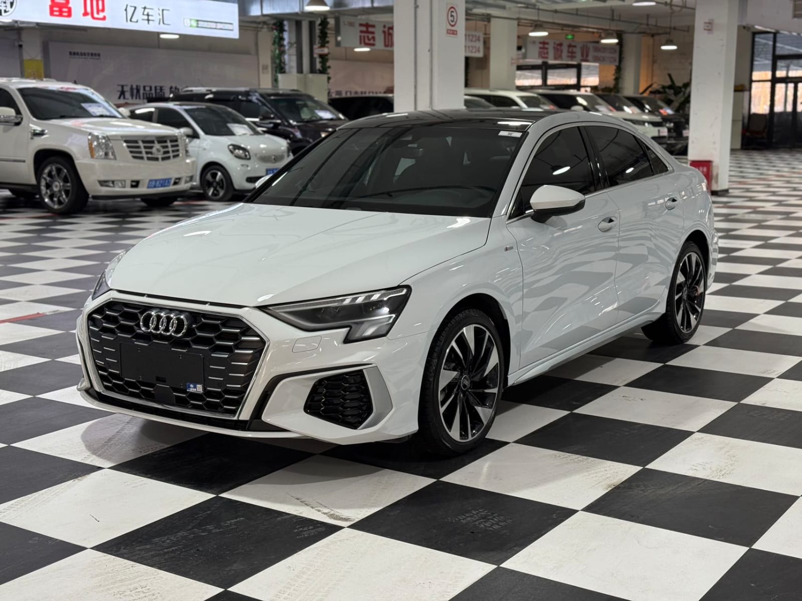 Audi A3L Limousine 35 TFSI Fashion Sport Edition