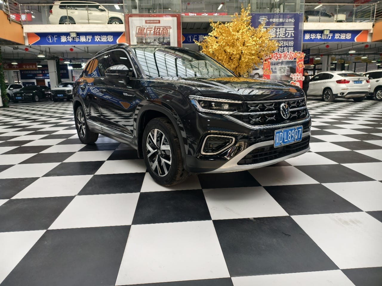 Volkswagen Tayron 280TSI Deluxe Edition