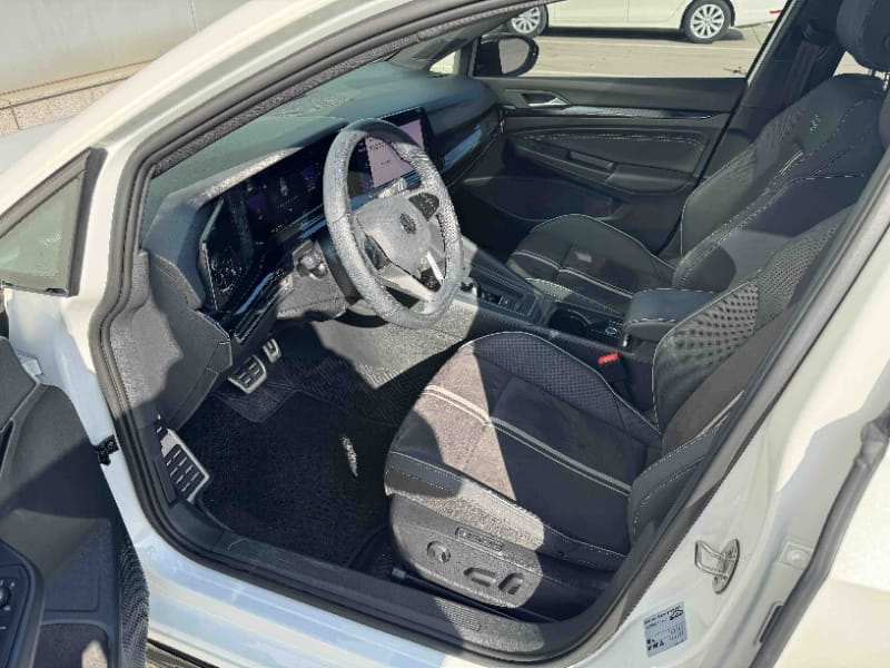 Volkswagen Golf 280TSI DSG R-Line