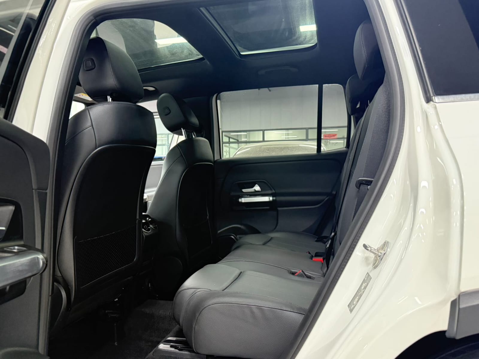 Mercedes-Benz GLB 180 Dynamic Edition