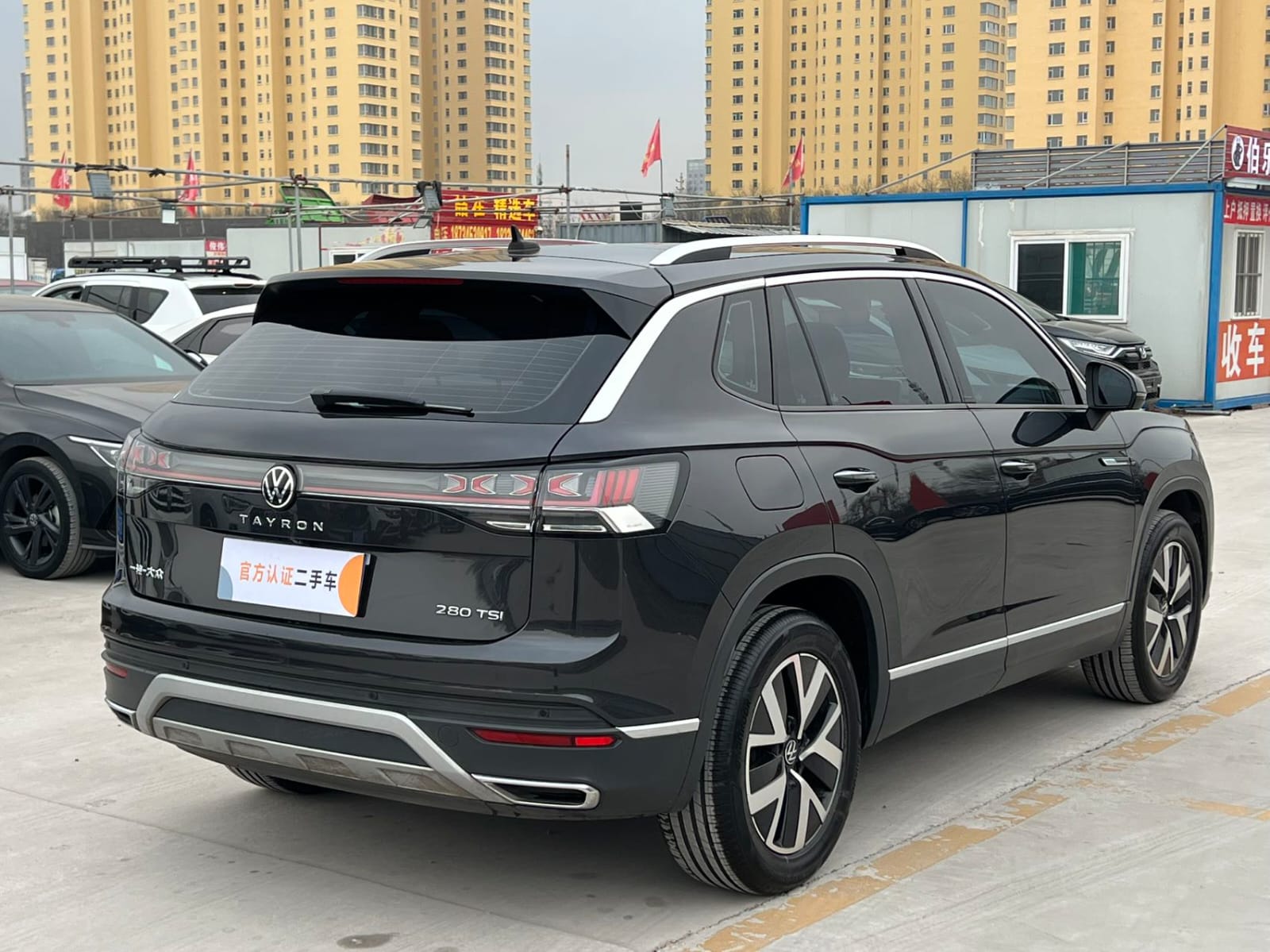 Volkswagen Tayron 280TSI Deluxe PLUS Premium Edition