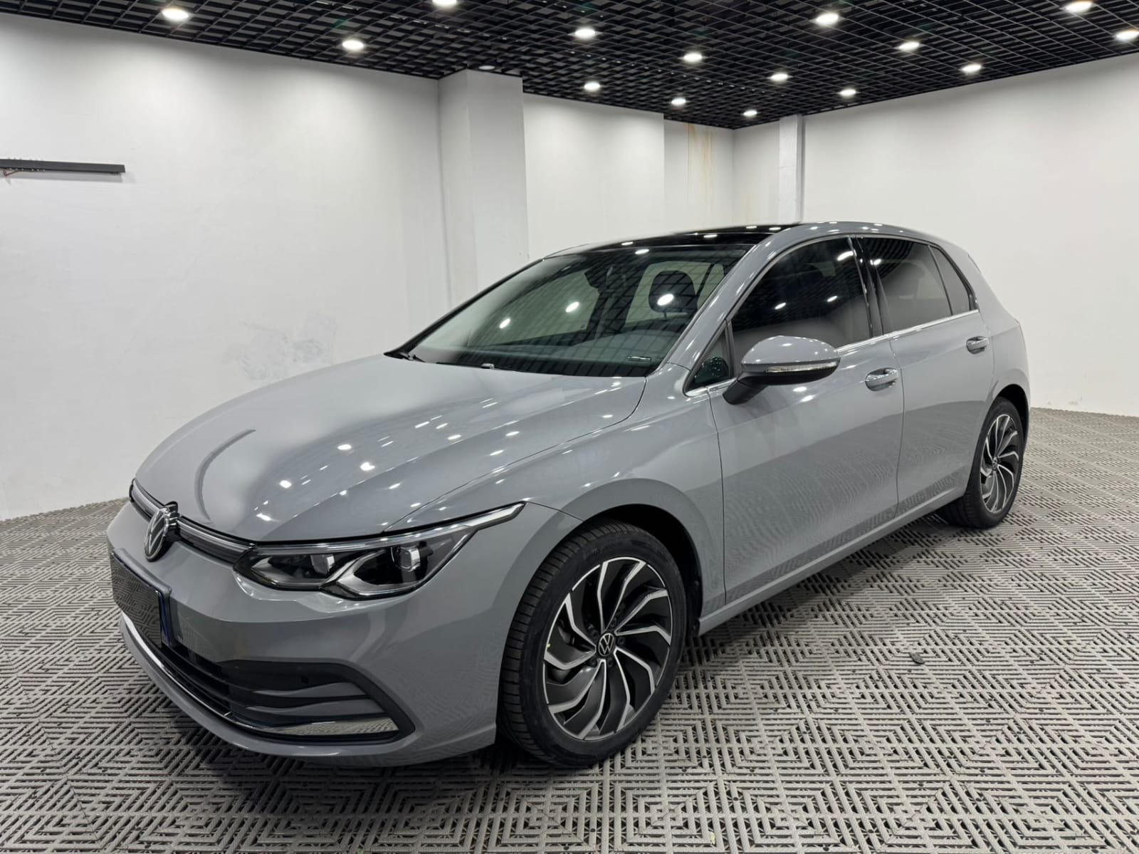 Volkswagen Golf 280TSI DSG Pro