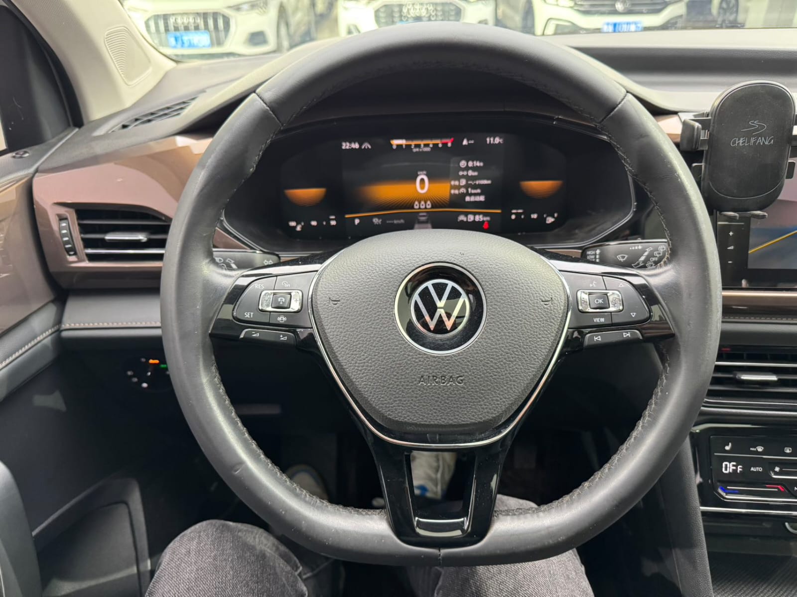 Volkswagen Tharu 280TSI Deluxe Edition PLUS