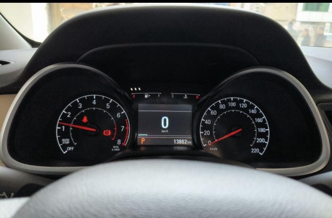Chevrolet Cruze 320 Automatic Enjoy Skylight Edition