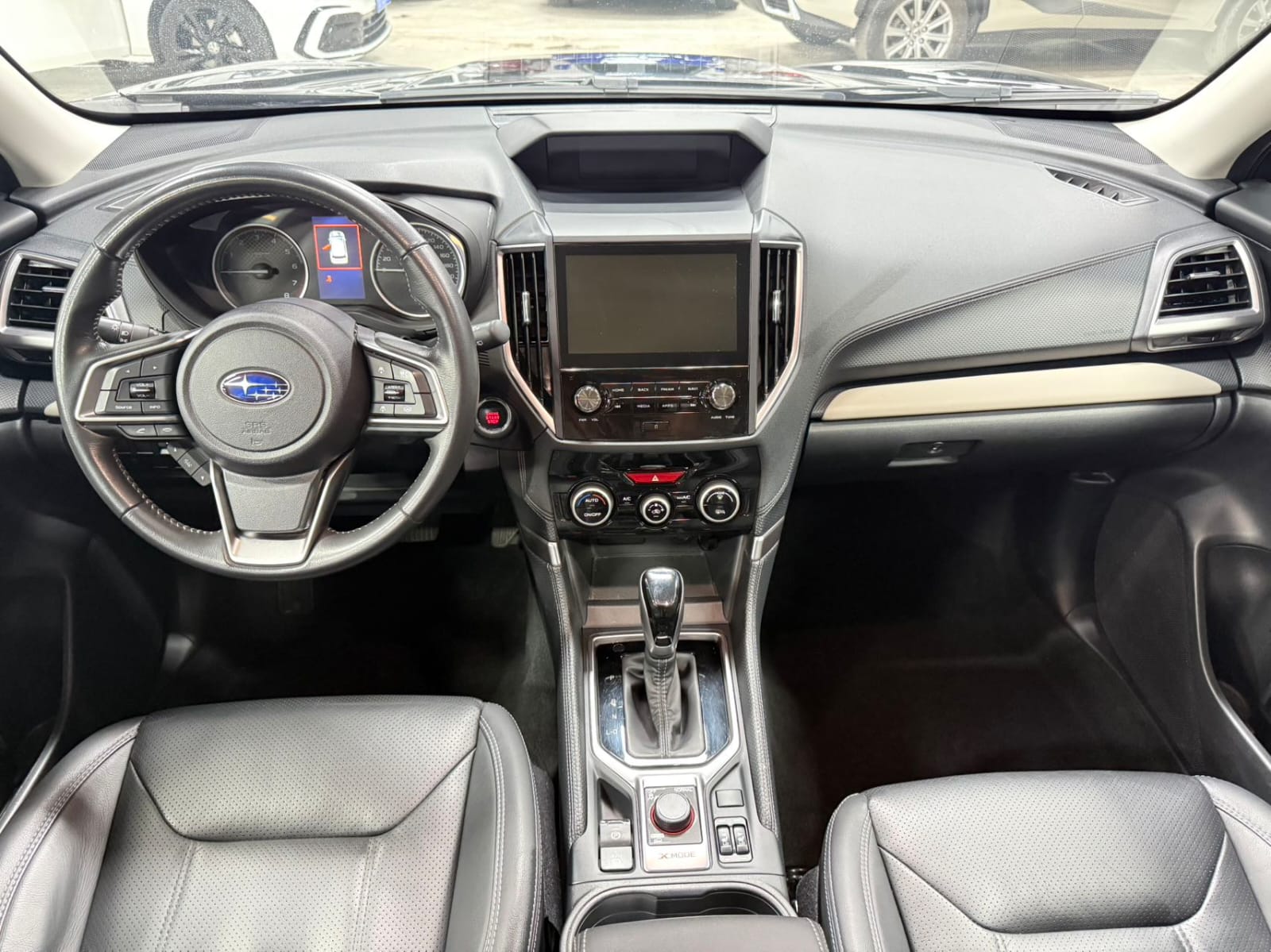 Subaru Forester 2.0i AWD Luxury EyeSight