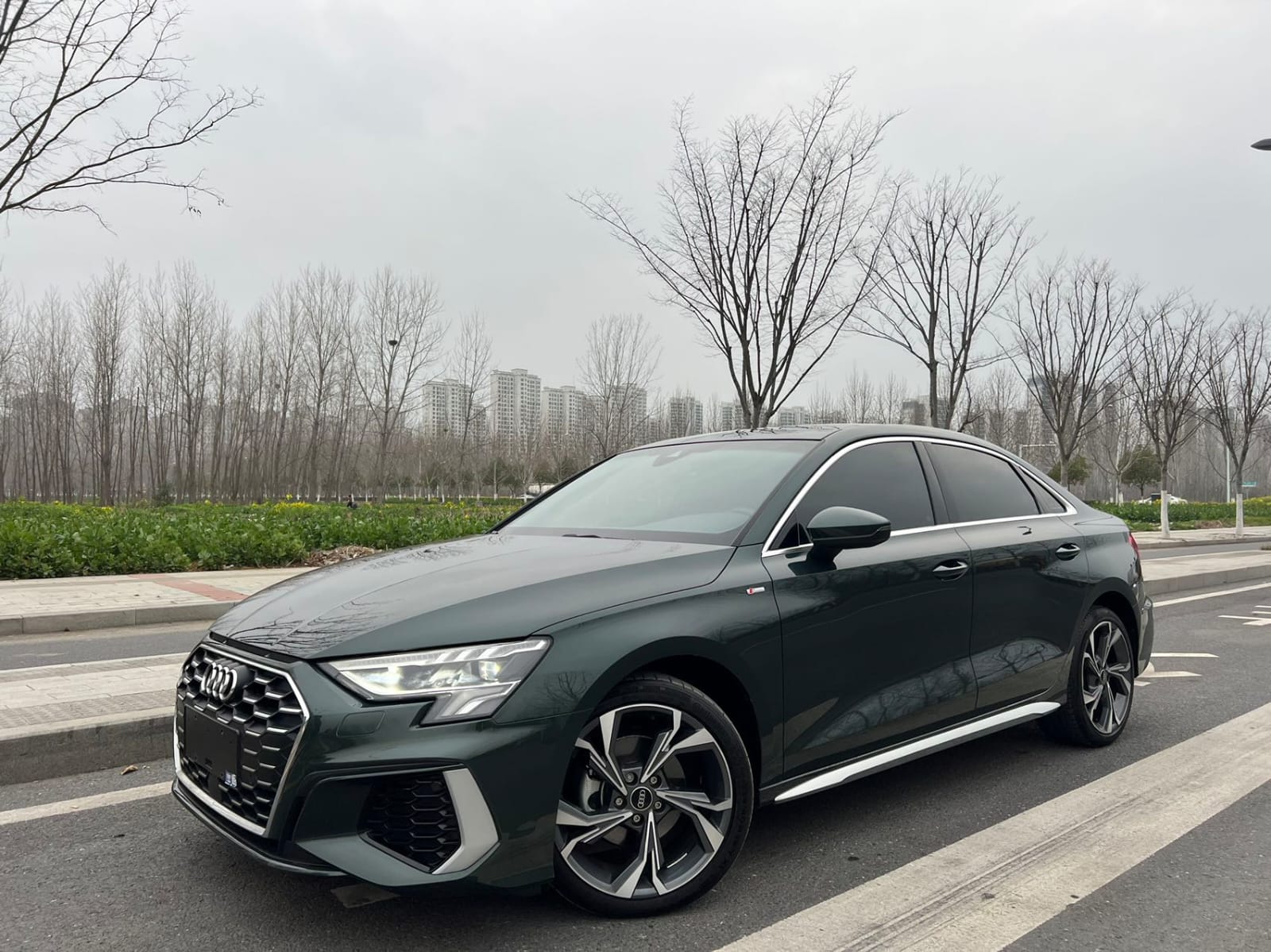 Audi A3L Limousine 35 TFSI Deluxe Sport Edition