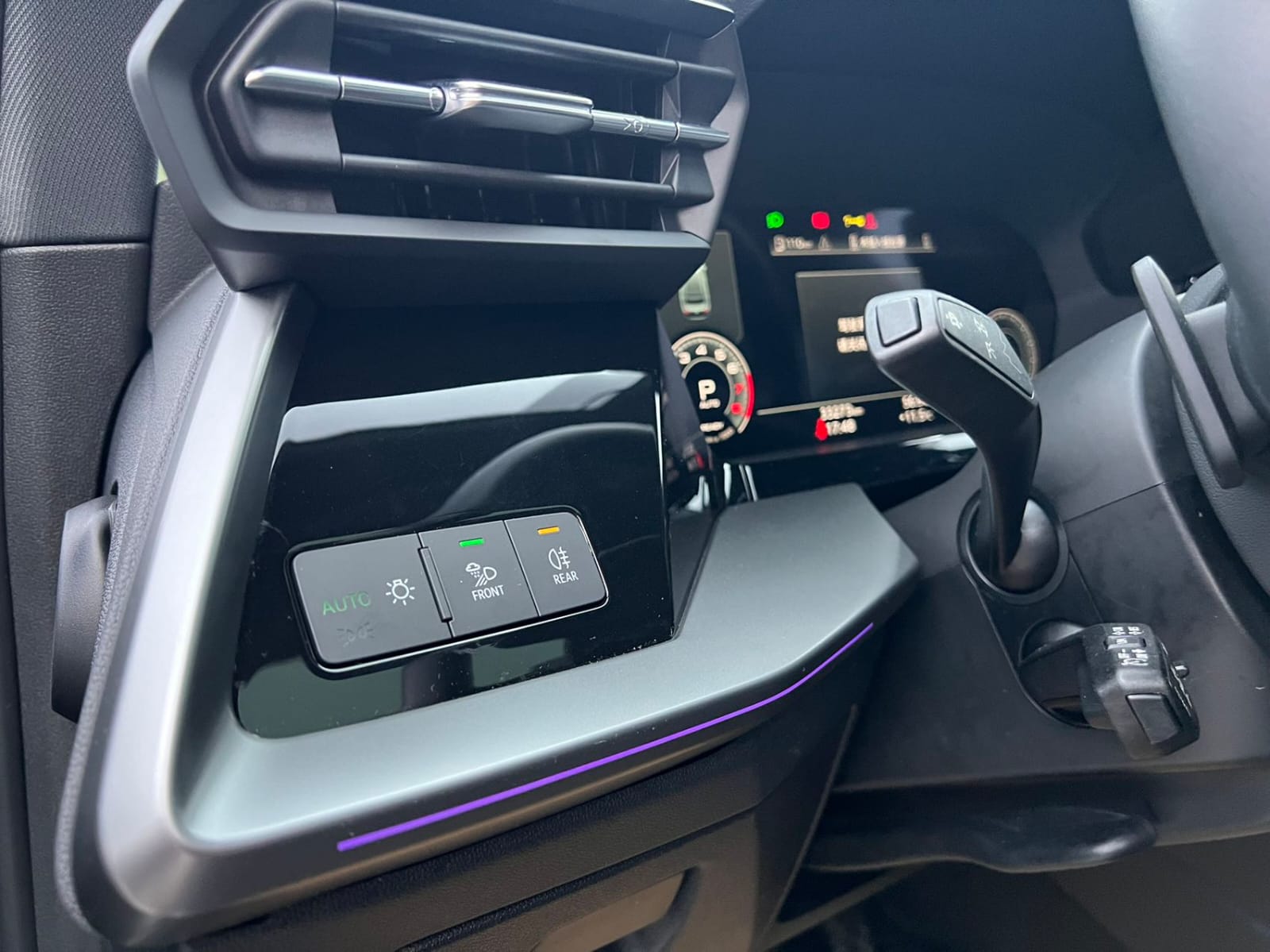 Audi A3L Limousine 35 TFSI Deluxe Sport Edition