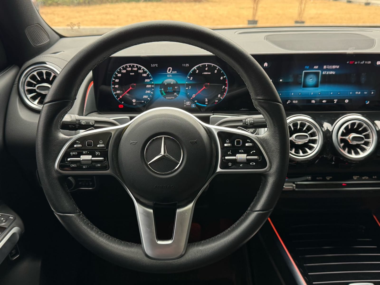 Mercedes-Benz GLB 180 Dynamic
