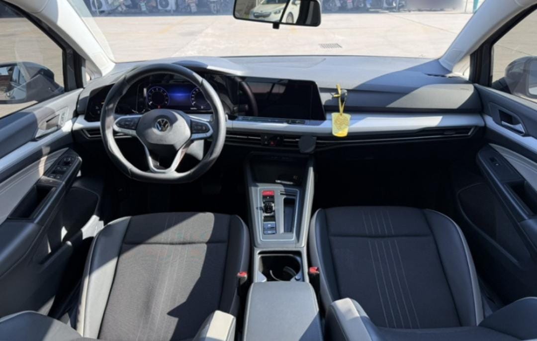 Volkswagen Golf 280TSI DSG Pro