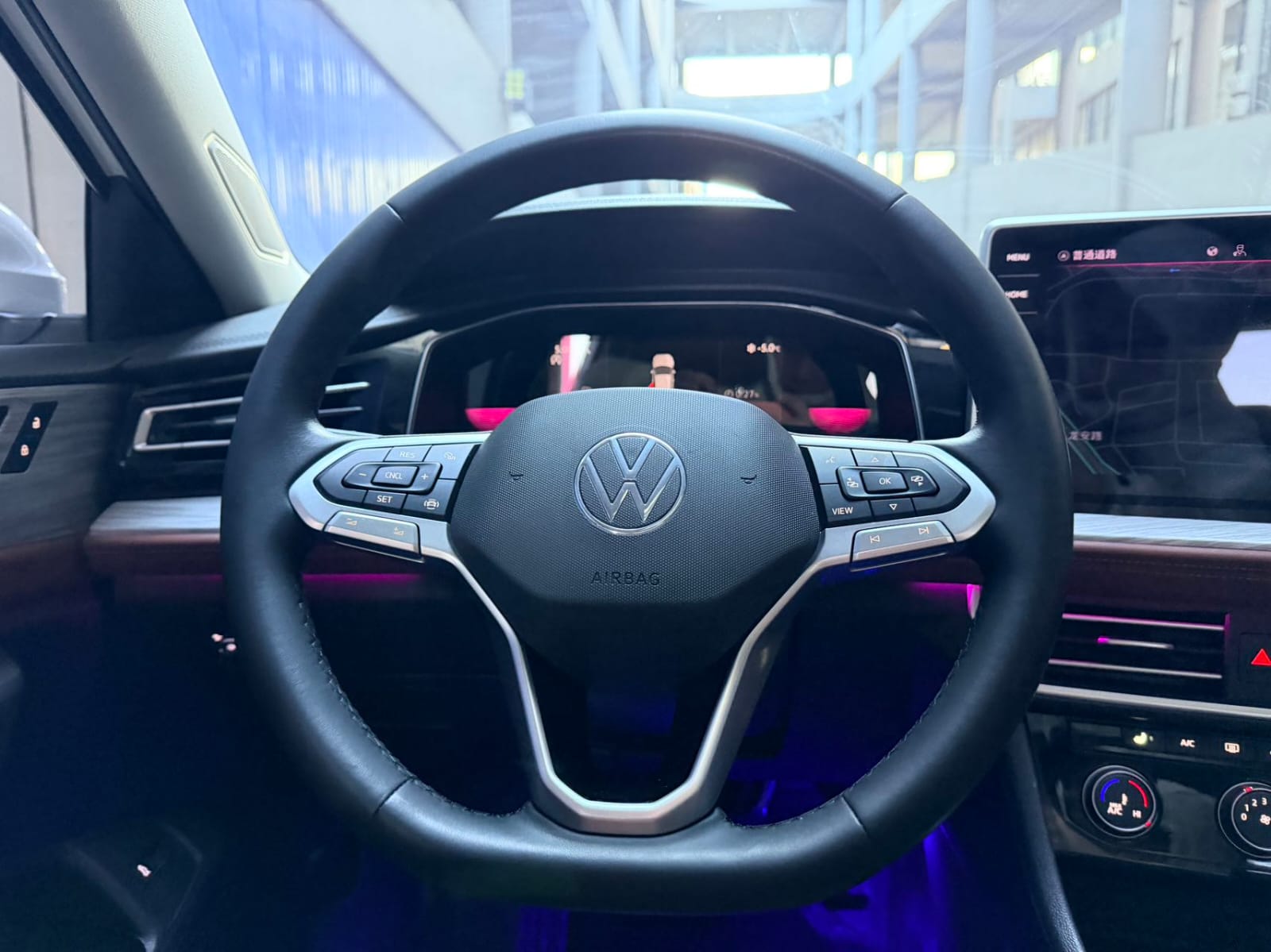 Volkswagen Sagitar 280TSI DSG