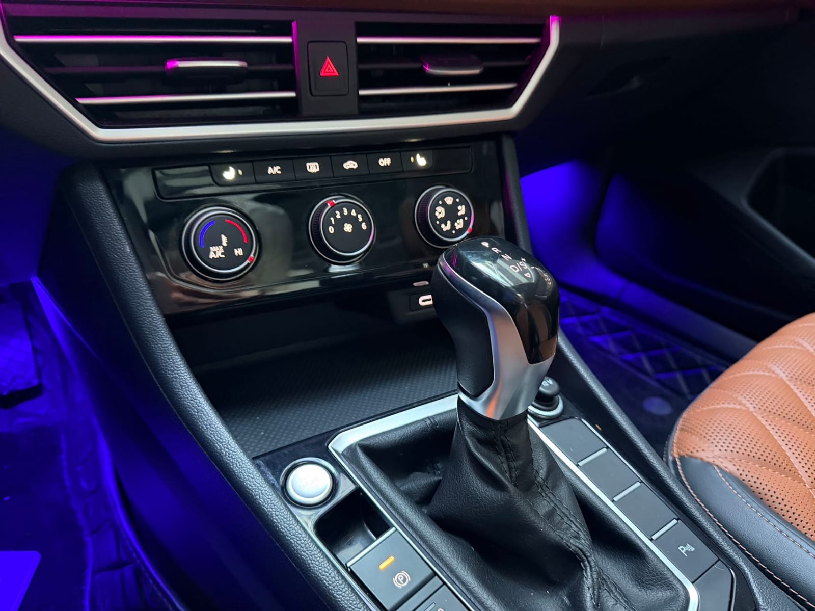 Volkswagen Sagitar 280TSI DSG