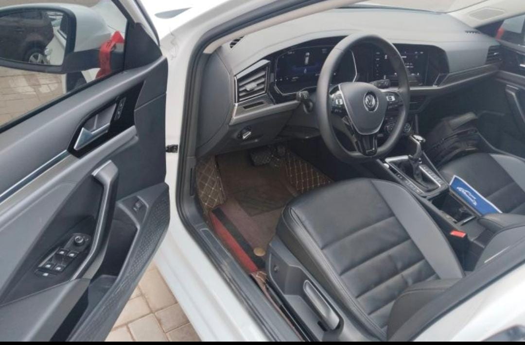 Volkswagen Sagitar 280TSI DSG Flyover Edition