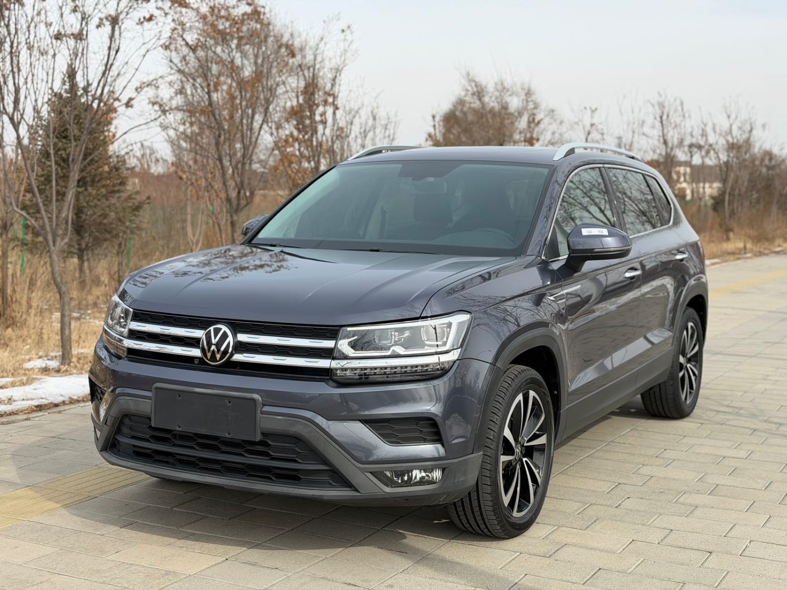 Volkswagen Tharu 280TSI Luxury Edition