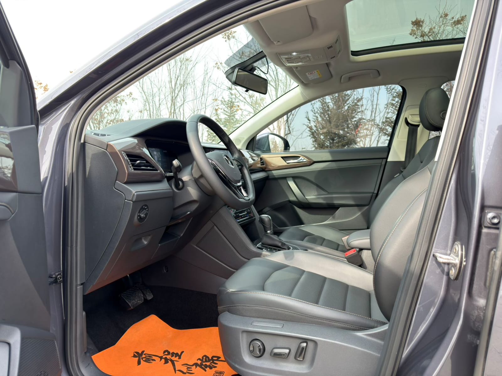 Volkswagen Tharu 280TSI Luxury Edition