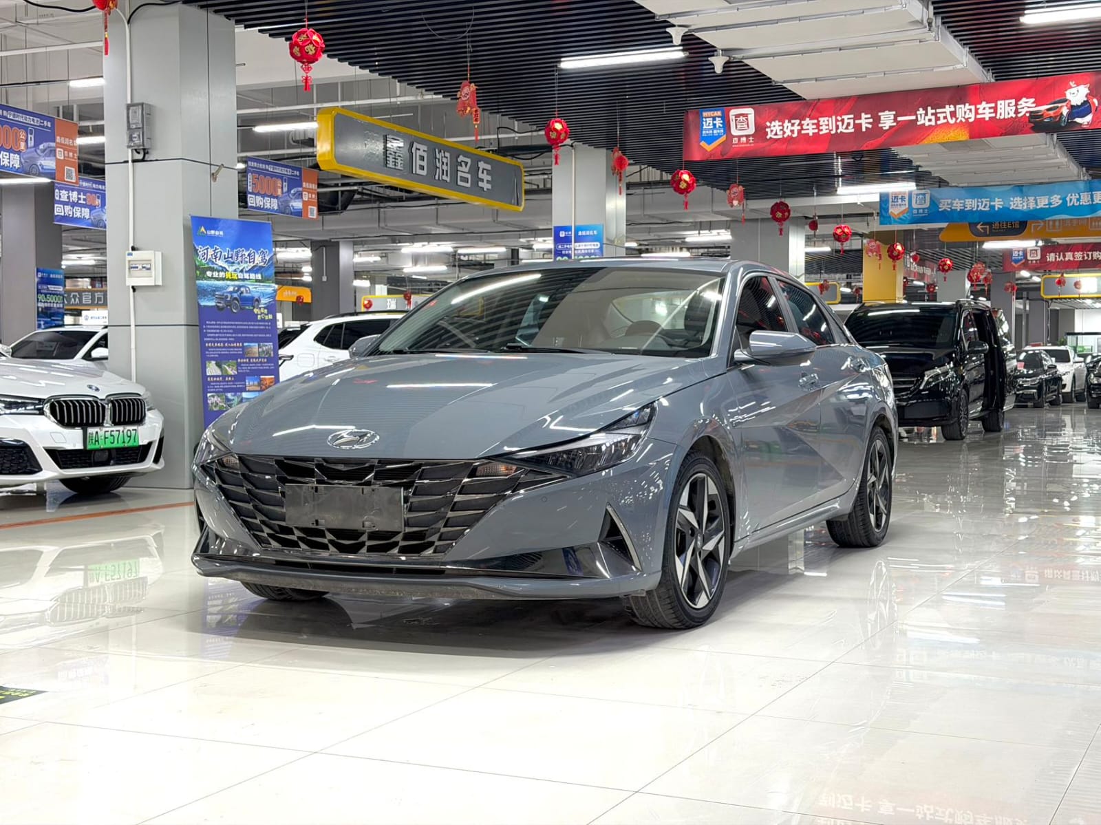 Hyundai Elantra 1.5L CVT Premium Edition