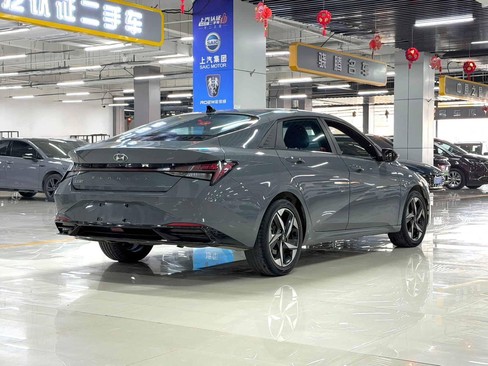 Hyundai Elantra 1.5L CVT Premium Edition