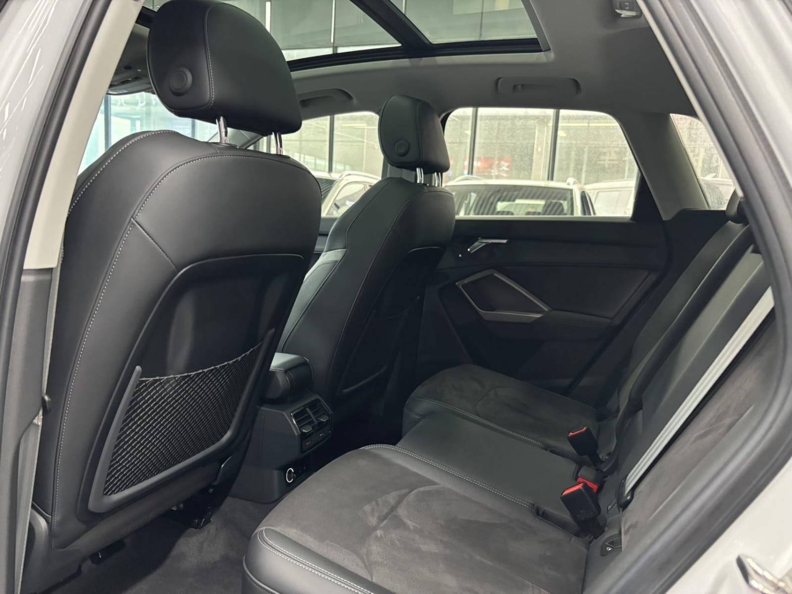 Audi Q3 35 TFSI Stylish and Dynamic Edition