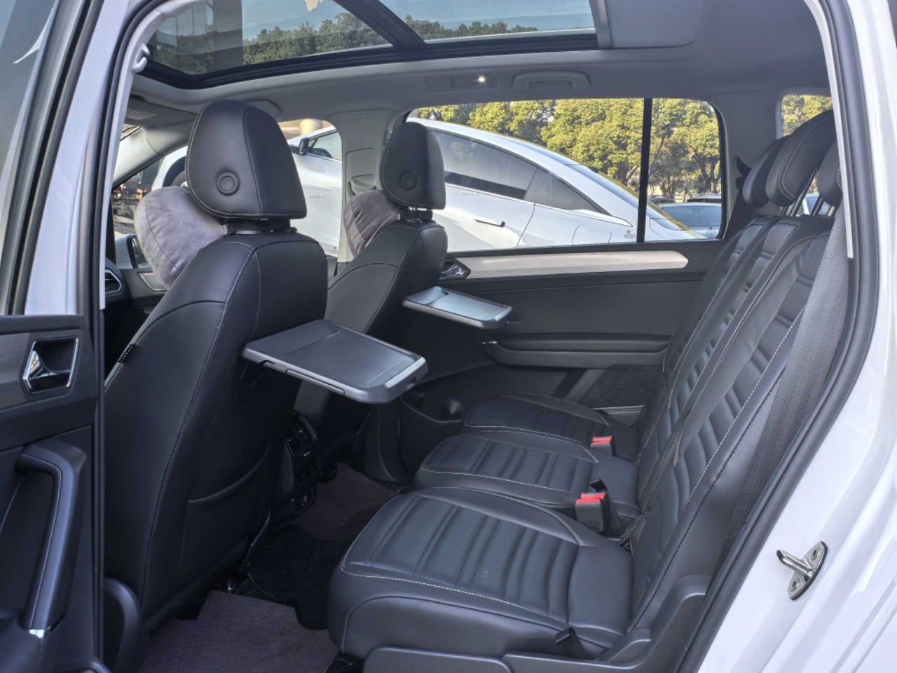 Volkswagen Touran L 280TSI DSG Extended Edition