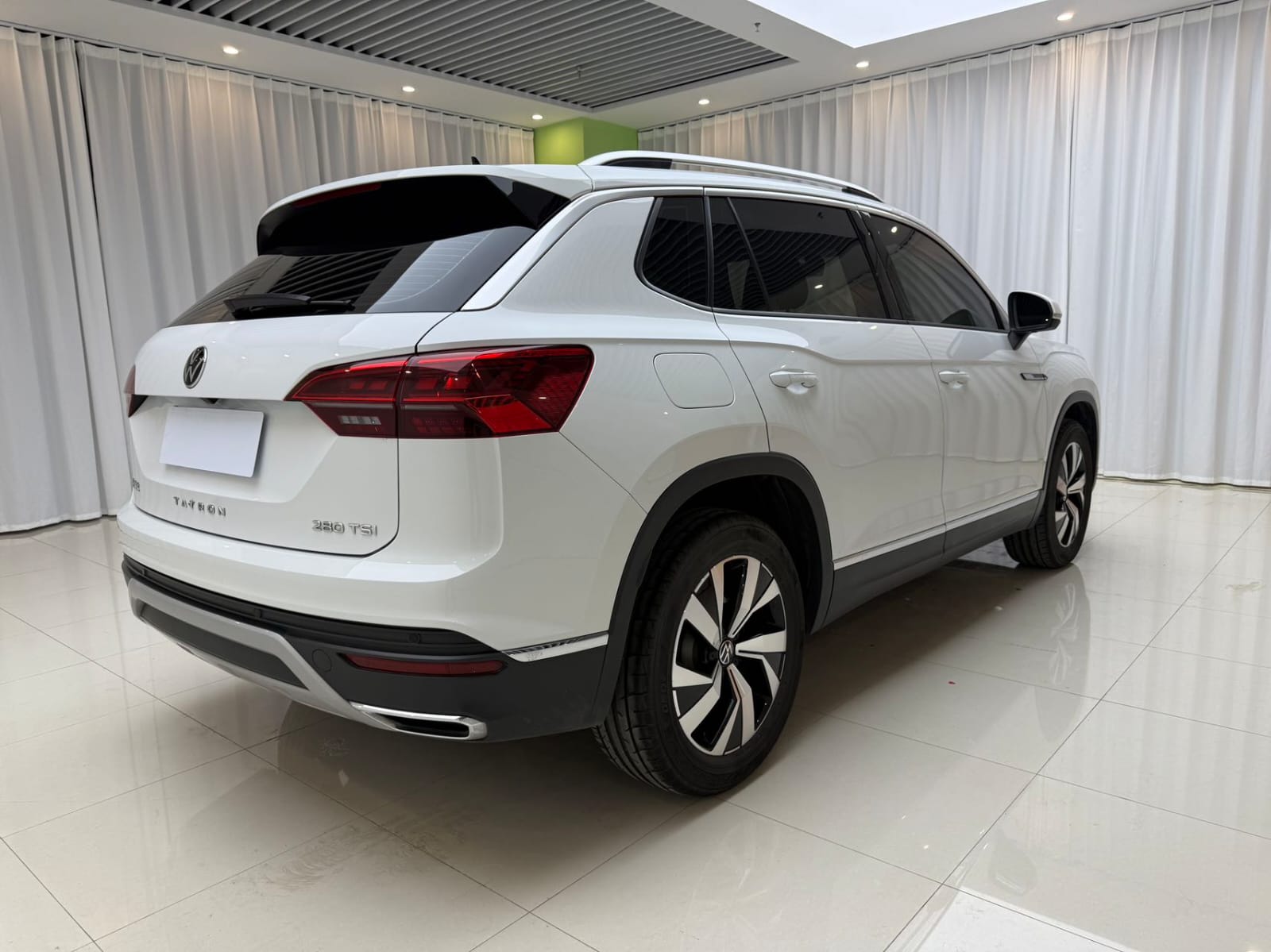 Volkswagen Tayron 280TSI Deluxe Intelligent Edition