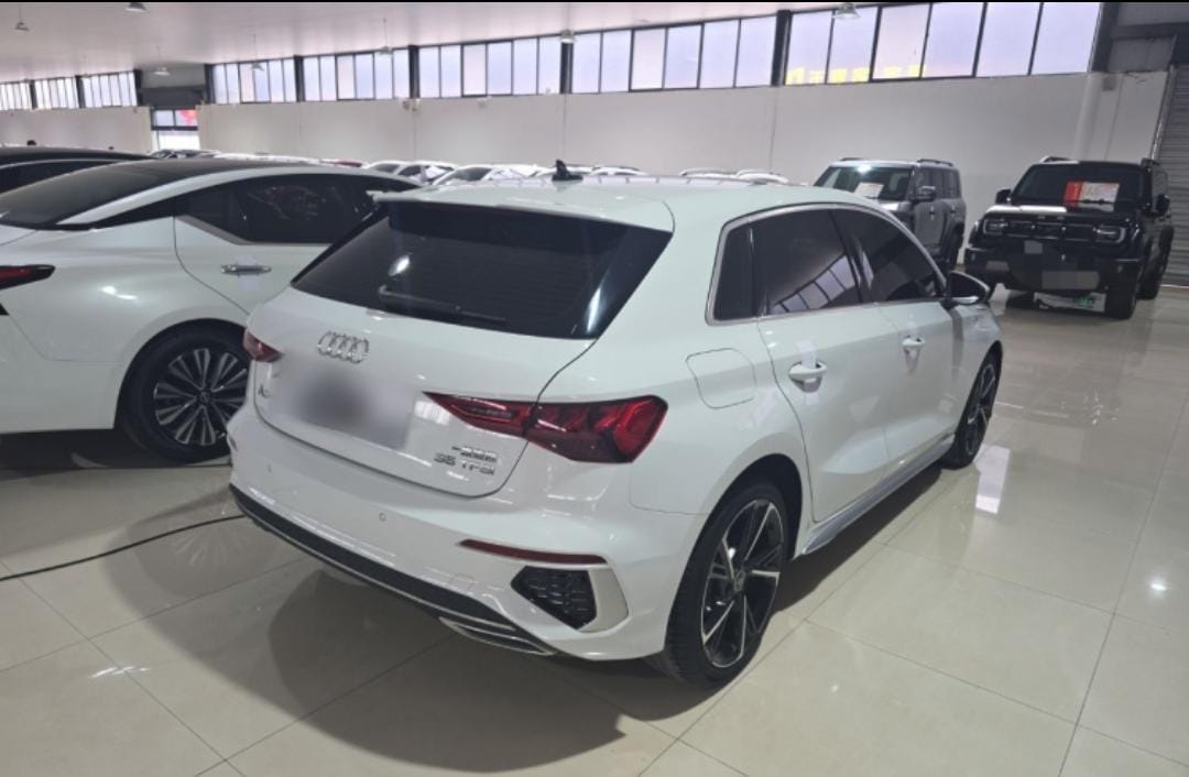 Audi A3 Sportback 35 TFSI Powerful Sport Edition