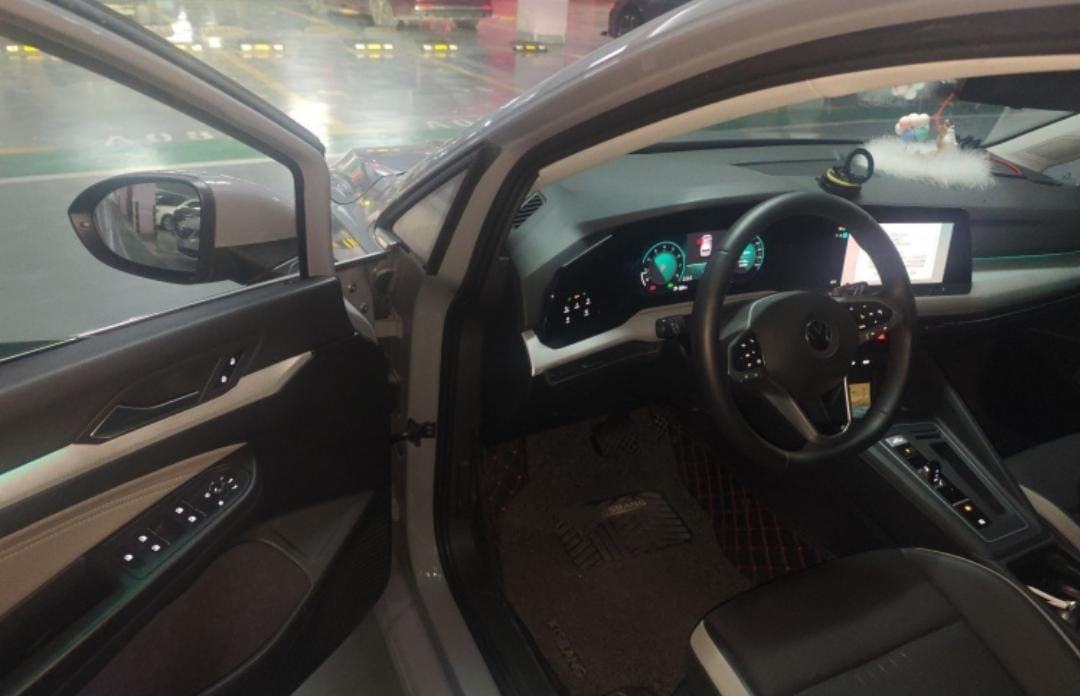 Volkswagen Golf 280TSI DSG Pro