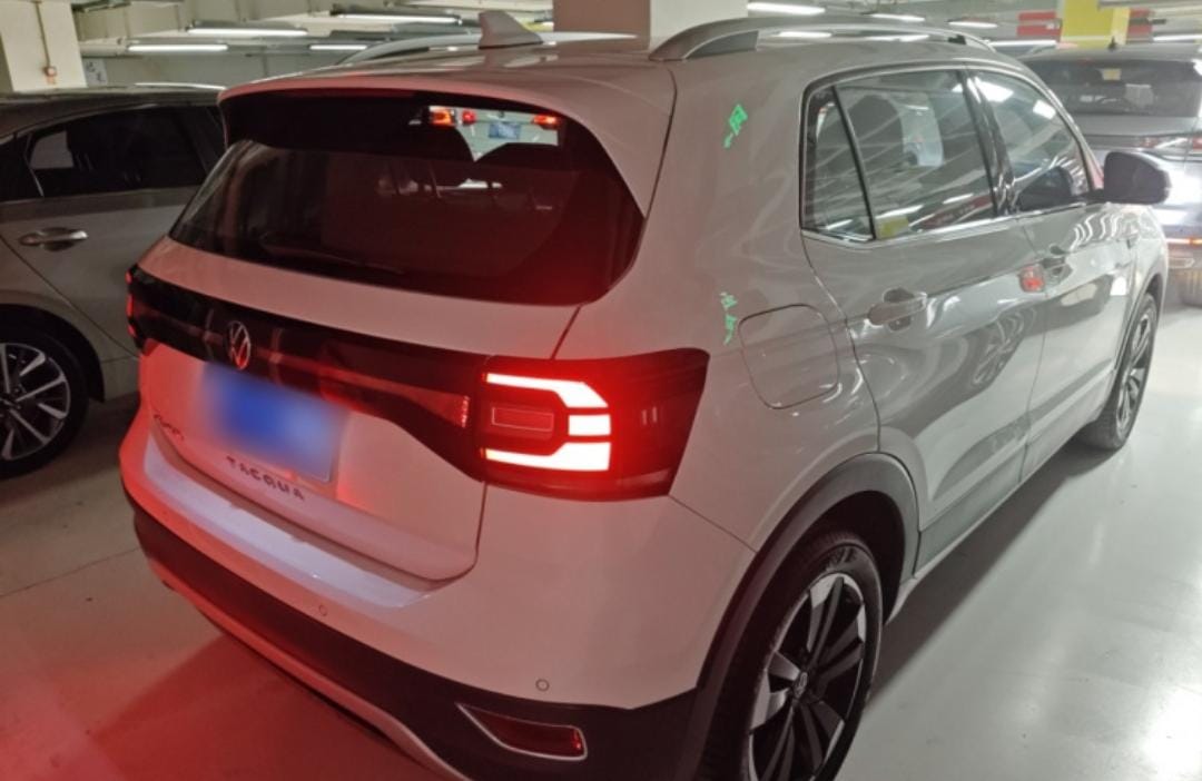 Volkswagen Tacqua 1.5L Automatic