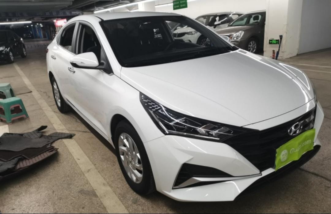 Hyundai Verna 1.4L CVT GLS Cool Edition