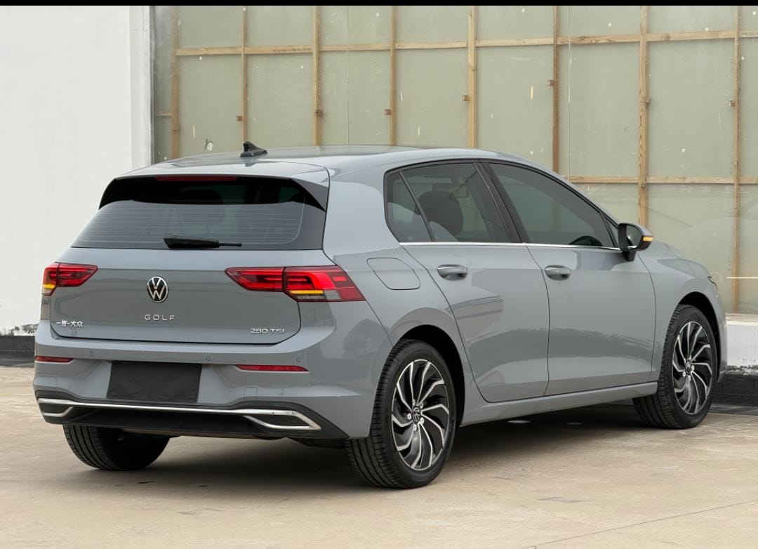 Volkswagen Golf 280TSI DSG