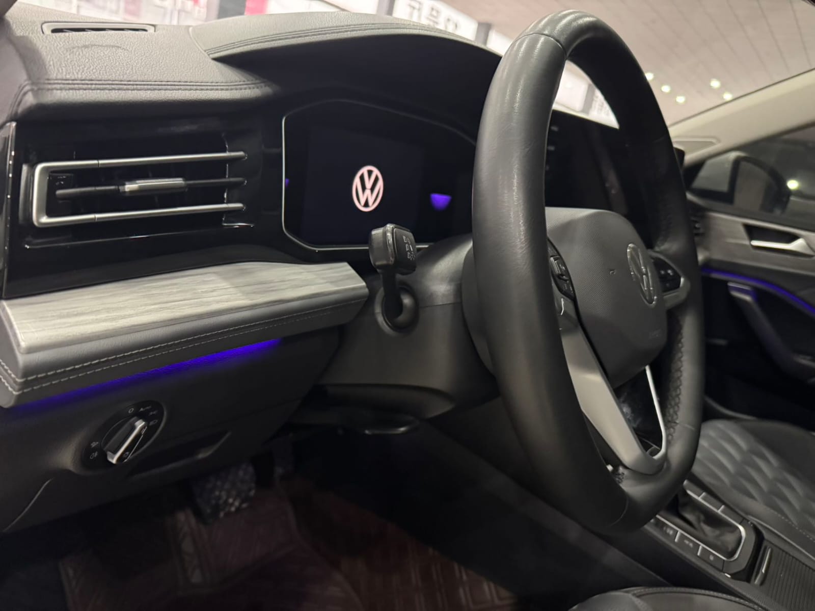 Volkswagen Sagitar 280TSI DSG Oversight PLUS Edition