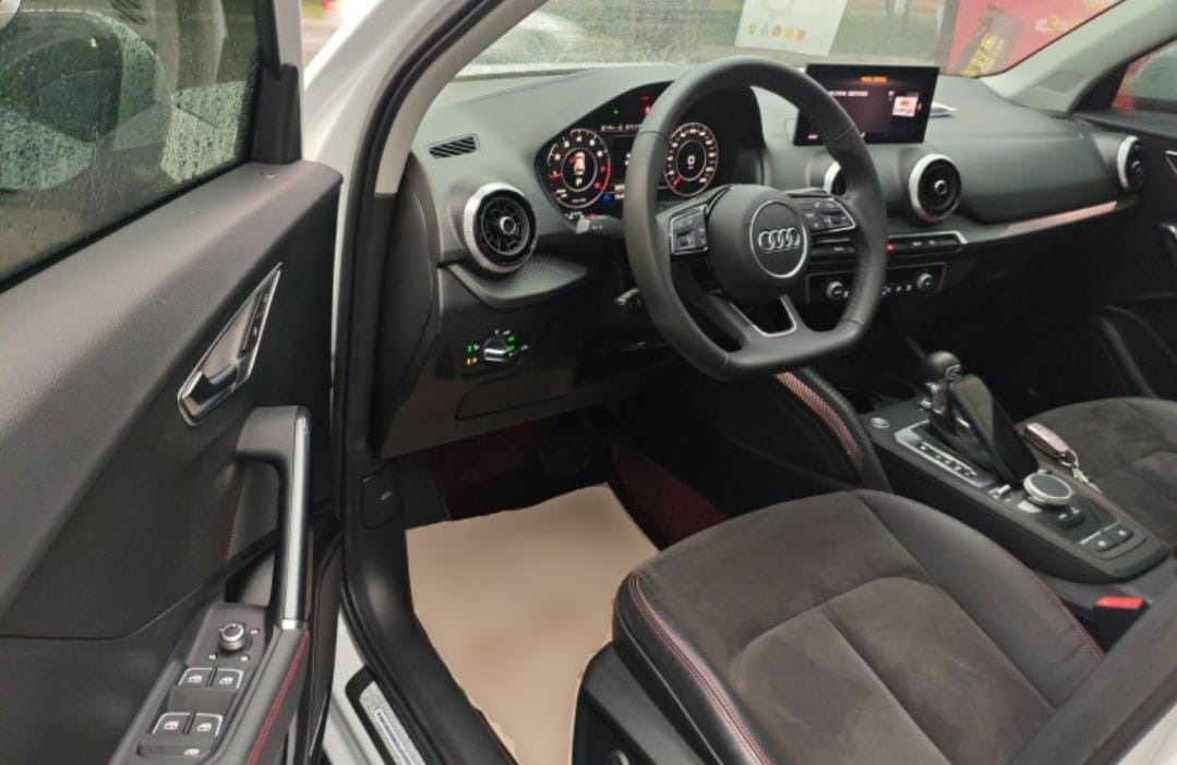 Audi Q2L 35 TFSI Luxury Dynamic Edition