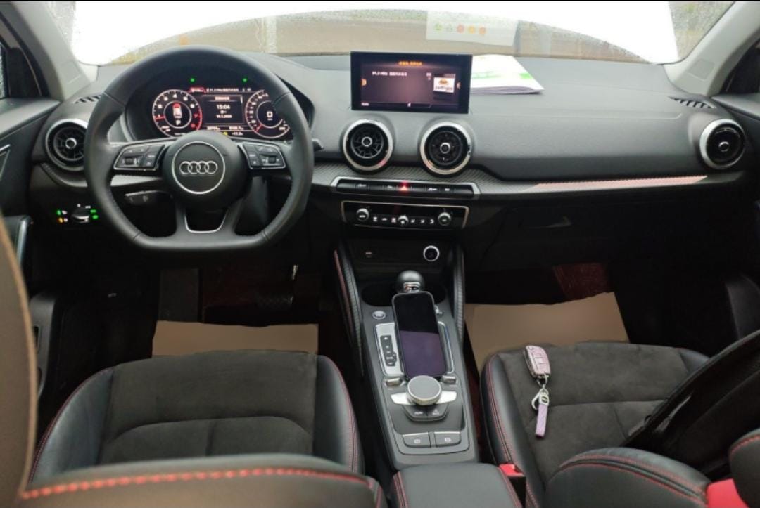 Audi Q2L 35 TFSI Luxury Dynamic Edition