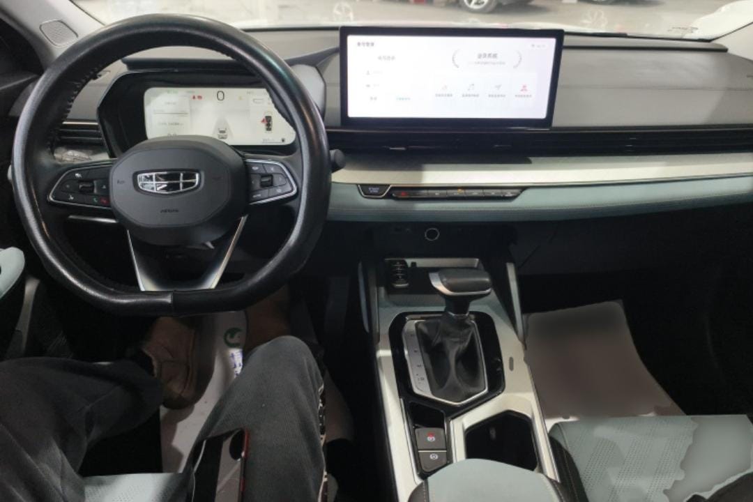 Geely Emgrand L 1.4T CVT Extreme Edition