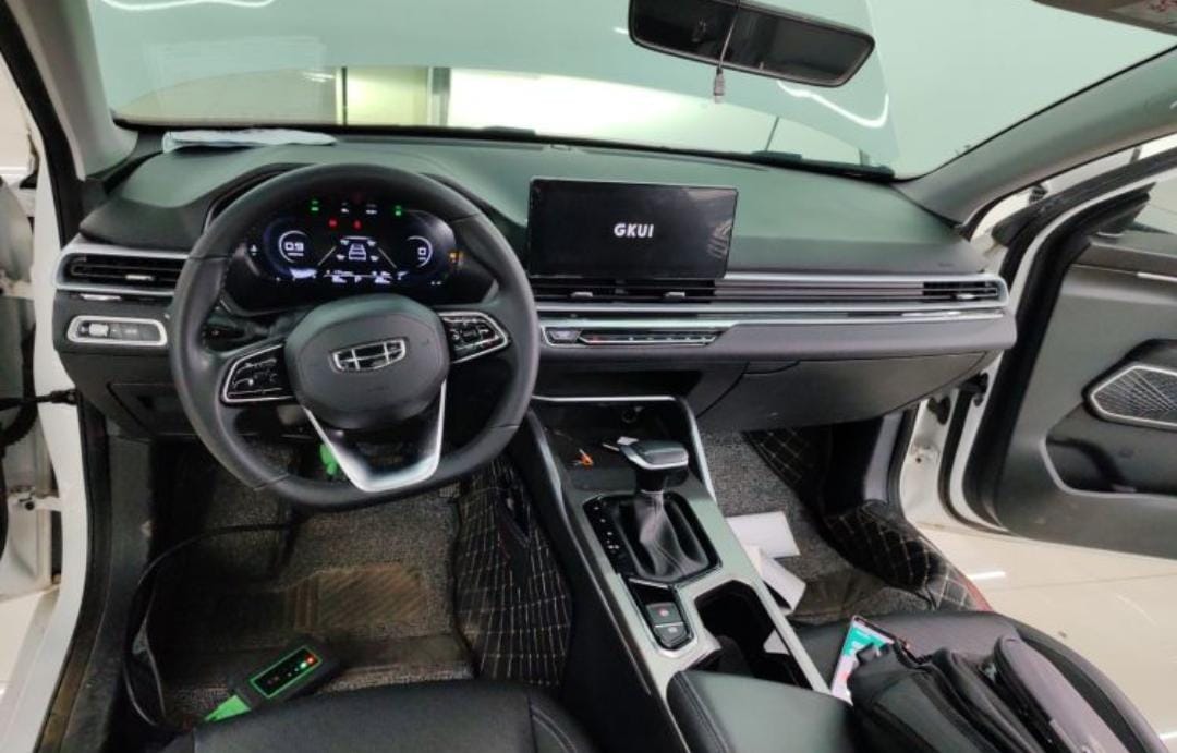 Geely Emgrand 1.5L CVT Premium Edition