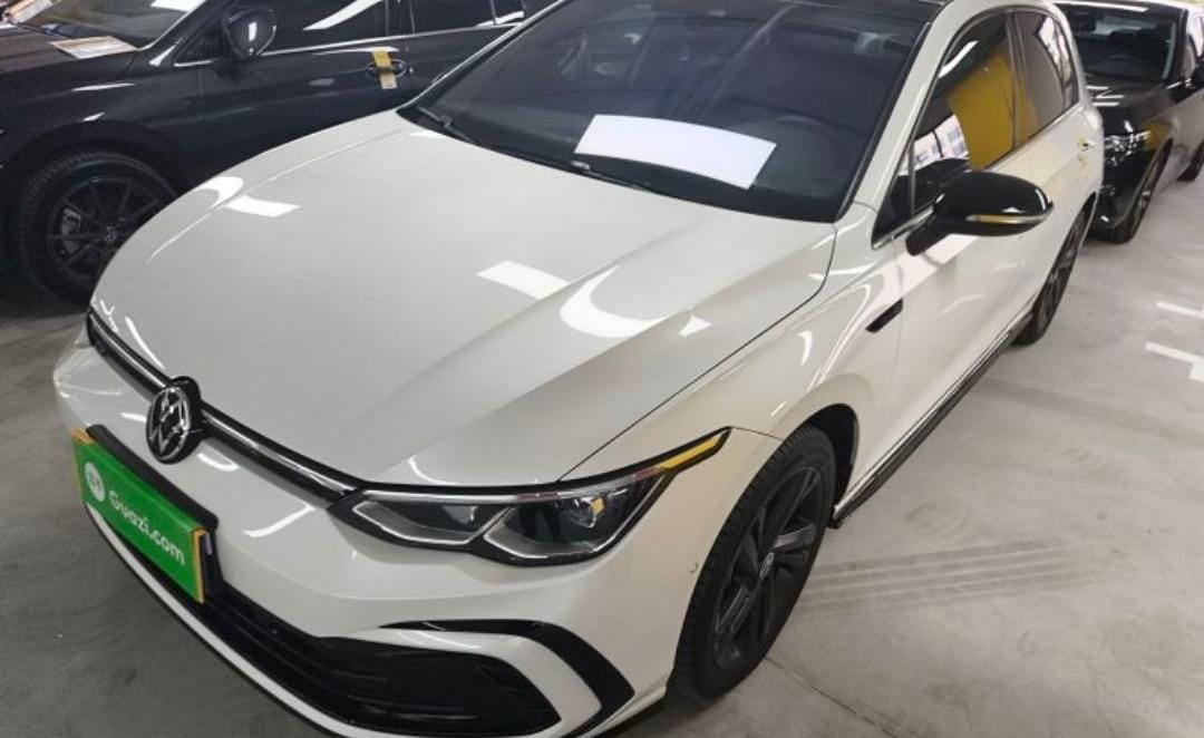 Volkswagen Golf 280TSI DSG R-Line