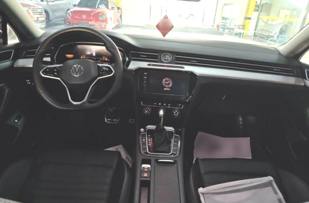 Volkswagen Magotan 280TSI DSG Memorial Edition Comfort