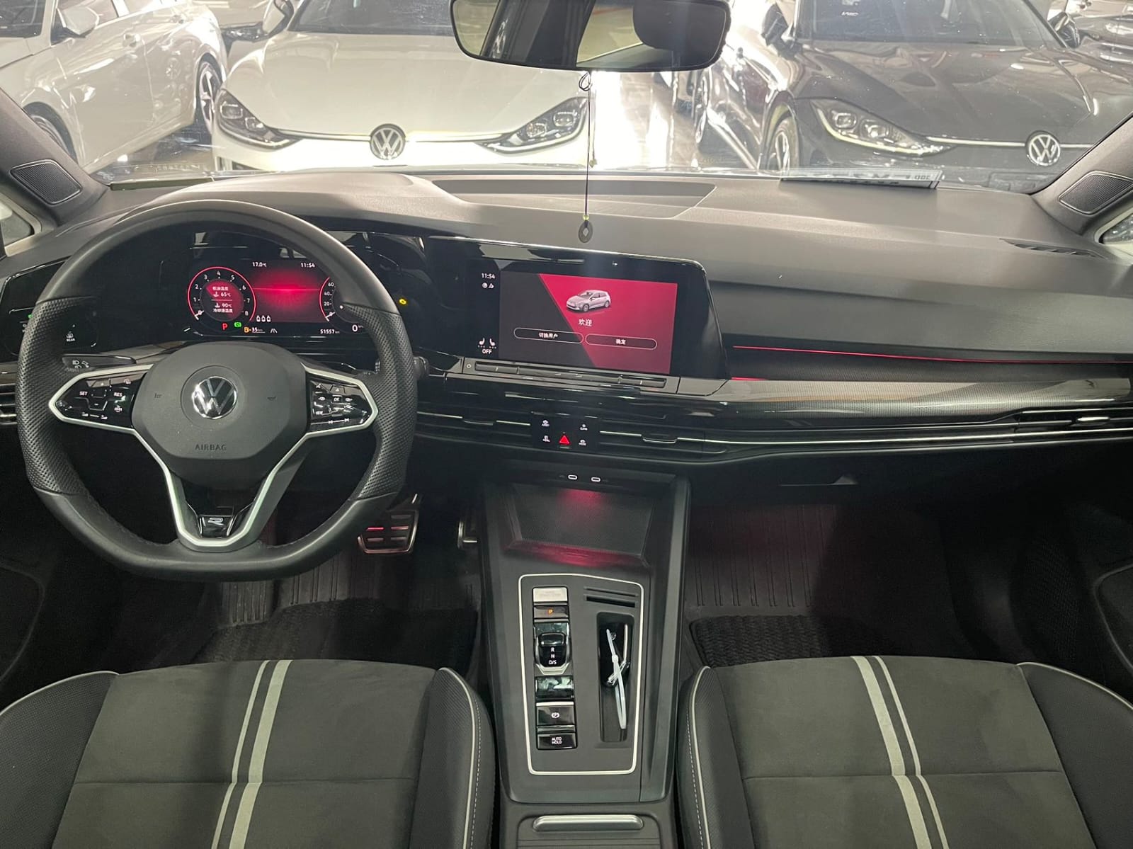 Volkswagen Golf 280TSI DSG R-Line