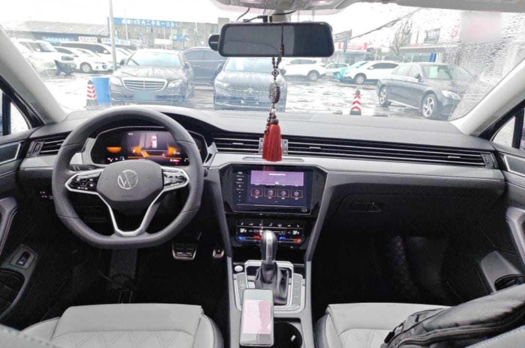 Volkswagen Magotan 280TSI DSG Memorial Edition