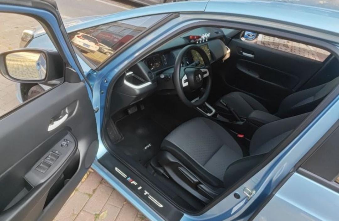 Honda Fit 1.5L CVT Fashion Edition