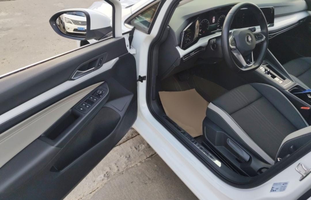 Volkswagen Golf 280TSI DSG Pro