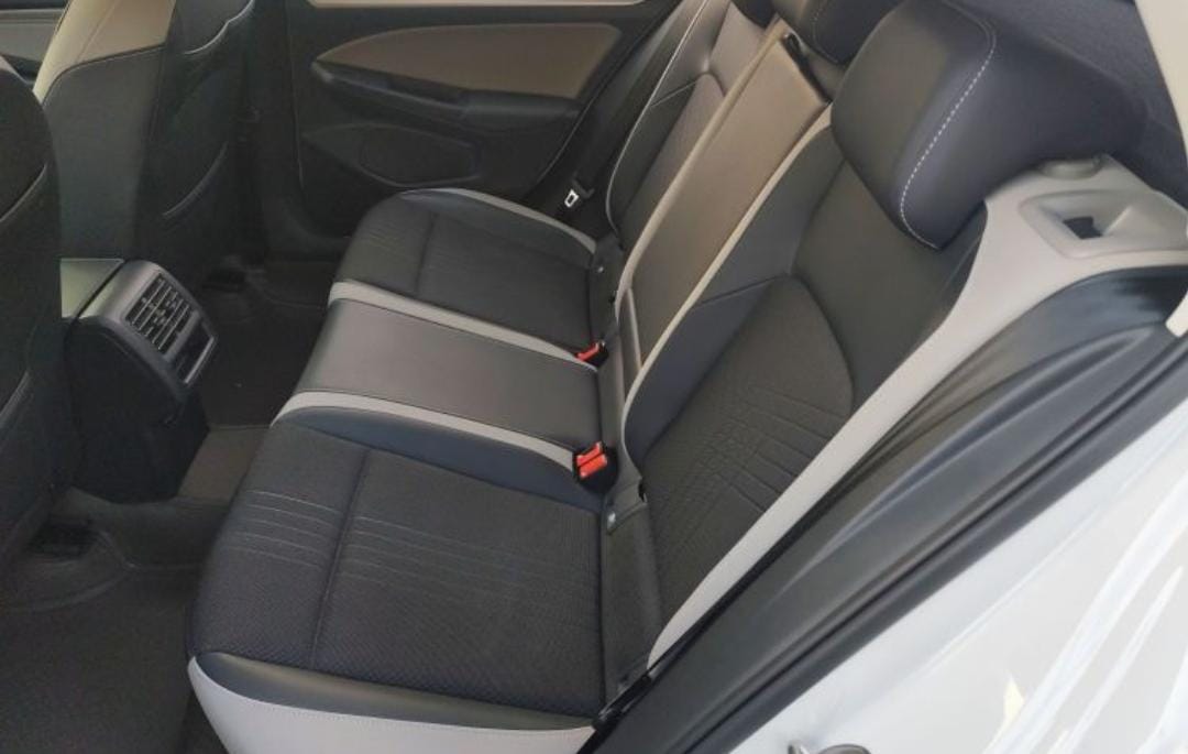 Volkswagen Golf 280TSI DSG Pro