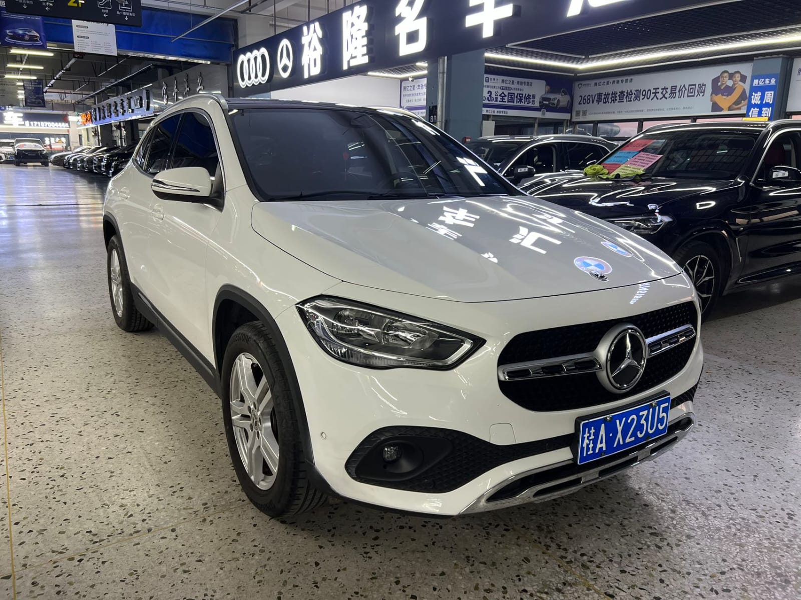 Mercedes-Benz GLA 180