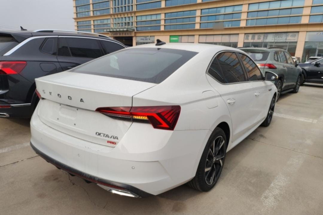 Skoda Octavia PRO TSI280 DSG Premium Edition