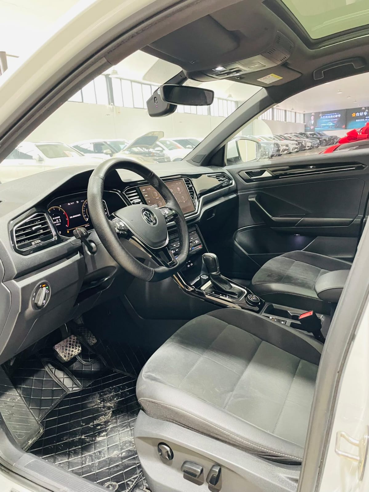 Volkswagen T-Roc Tango 280TSI DSG